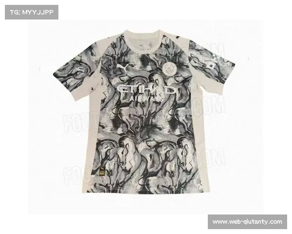 巴黎圣日耳曼马年特别球衣融合中国传统书法与法式足球文化